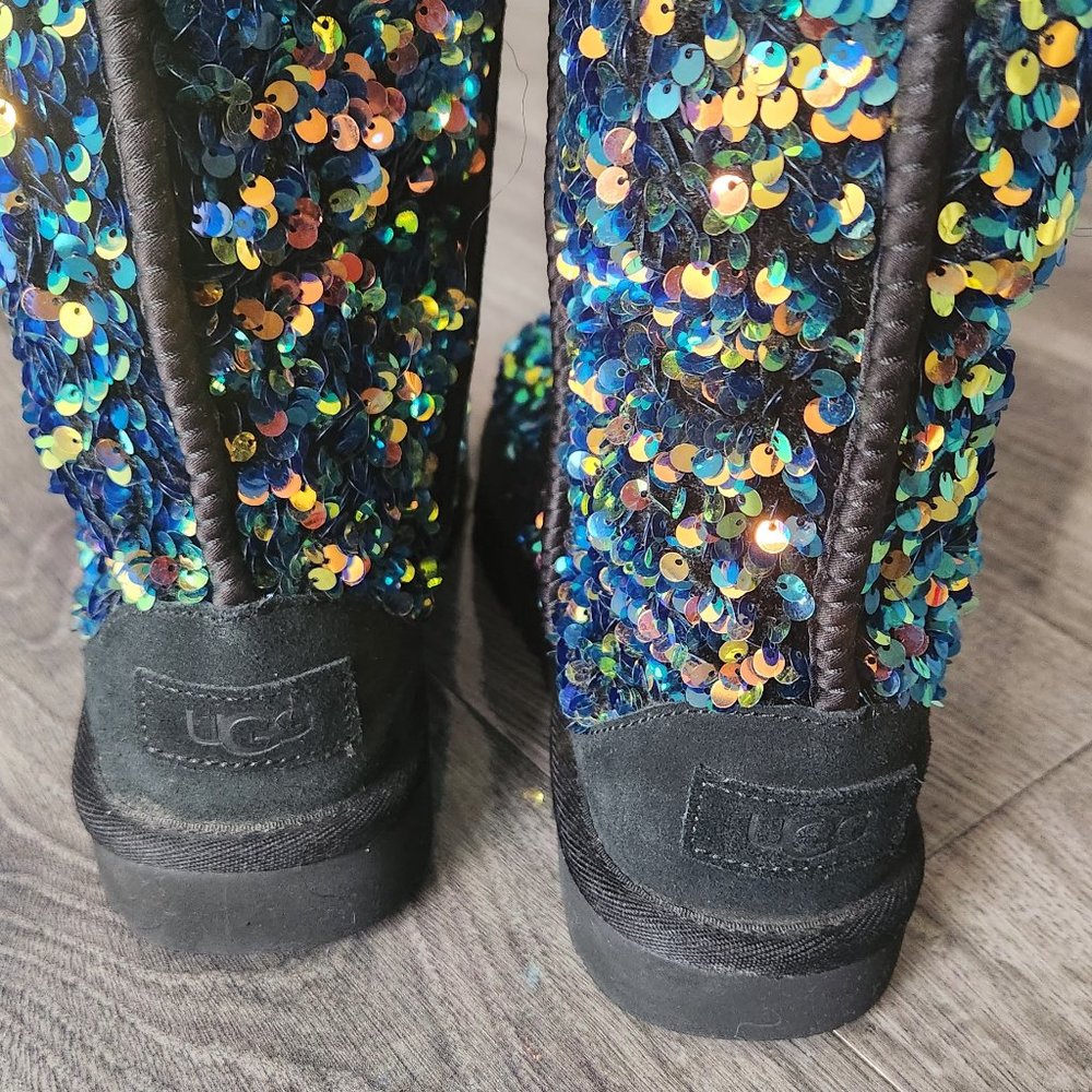 RARE SEQUIN UGG BOOTS, SIZE 5 WOMEN